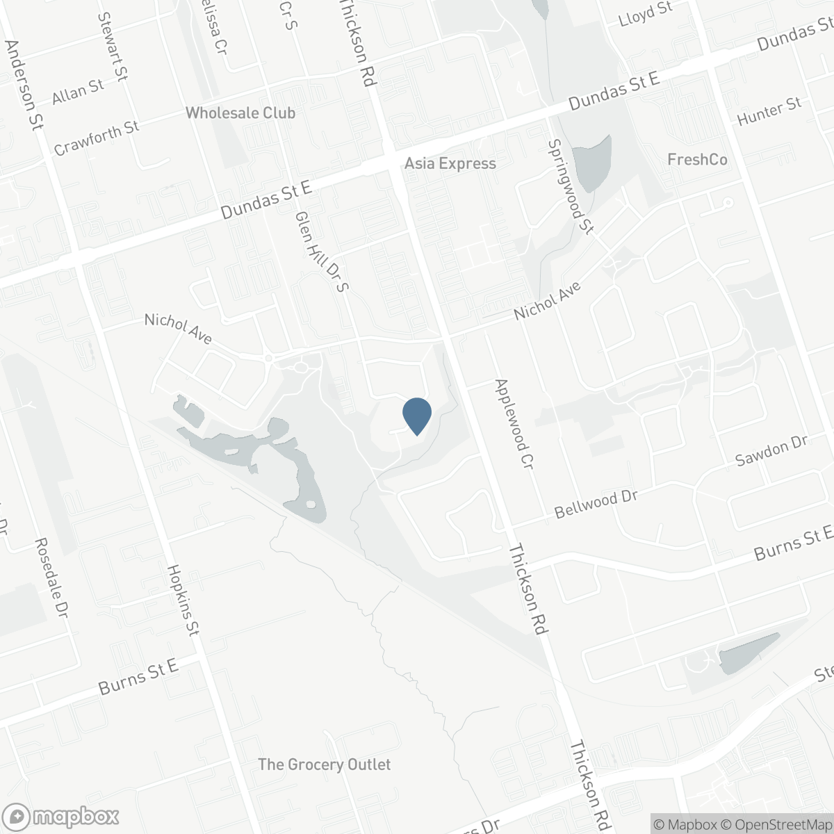 7 GREENVIEW COURT, Whitby, Ontario L1N 8J2